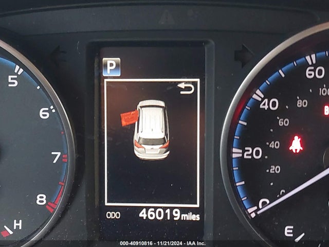 Toyota RAV4 LE 2018 JTMZFREV7JJ181964 Image 7