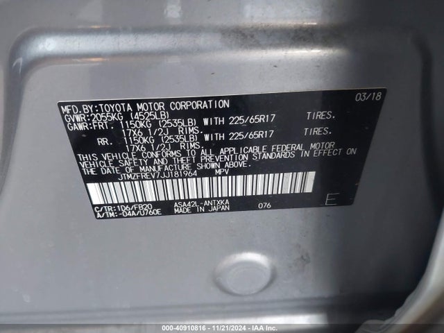 Toyota RAV4 LE 2018 JTMZFREV7JJ181964 Image 9
