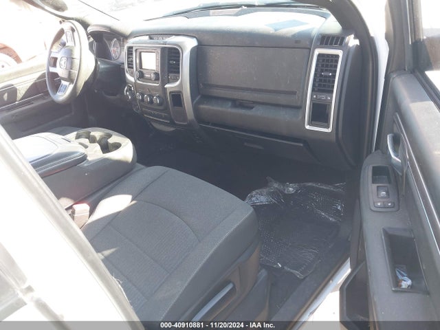 1C6RR7LT2MS528183 RAM 1500 Classic Warlock  4x4 5'7 Box