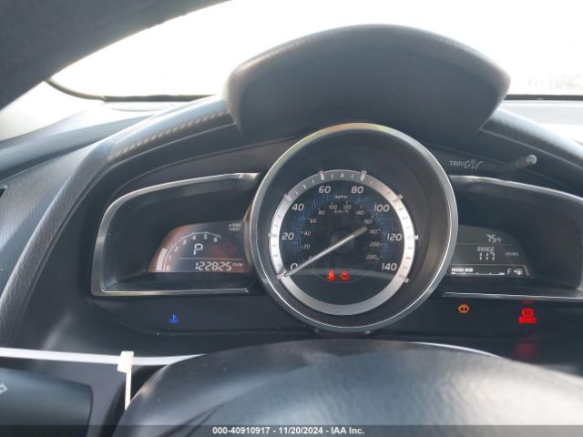 3MYDLBYV8HY174048 Toyota YARIS IA