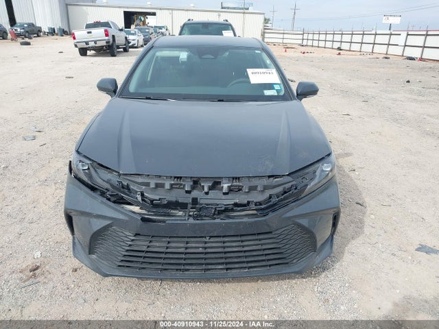 Toyota CAMRY LE 2025 4T1DAACK7SU520401 Image 13