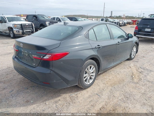 Toyota CAMRY LE 2025 4T1DAACK7SU520401 Image 4