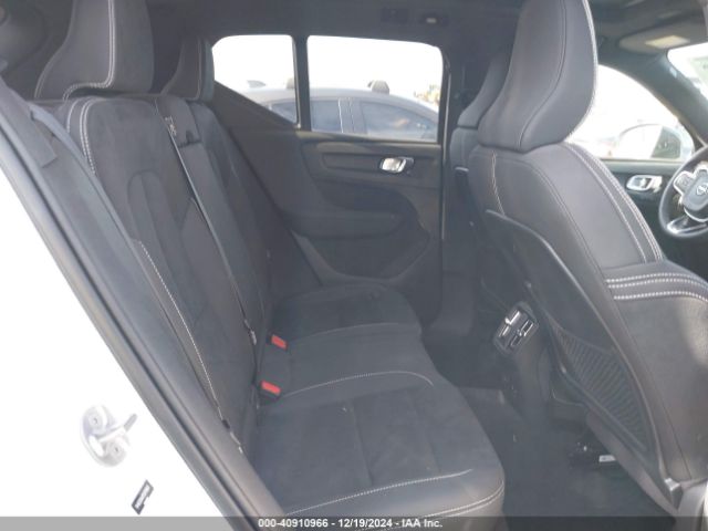 2023 VOLVO XC40 RECHARGE PURE ELECTRIC YV4ED3UW1P2078003 Photo 7