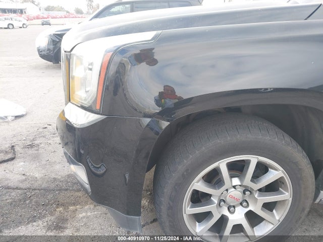 GMC YUKON SLT 2016 1GKS1BKC6GR465689 Image 17