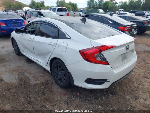 Honda CIVIC EX 2018 2HGFC2F78JH503016 Image 3