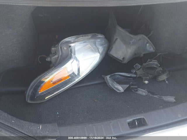 Nissan Versa 1.6 S 2016 3N1CN7AP0GL854392 Image 12