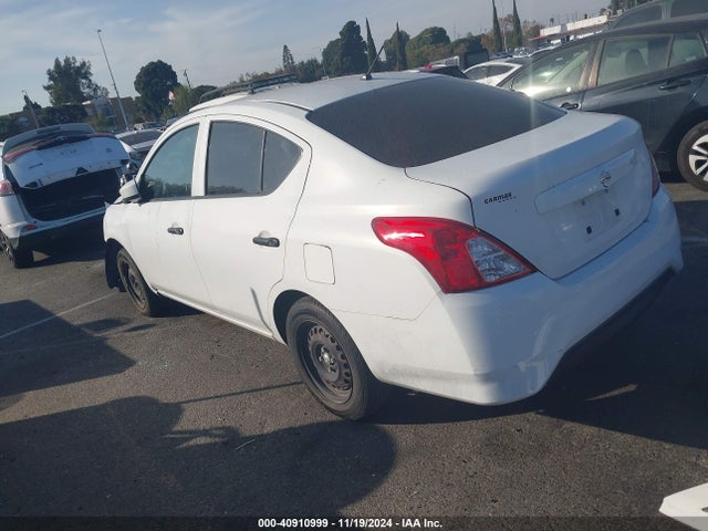 Nissan Versa 1.6 S 2016 3N1CN7AP0GL854392 Image 3
