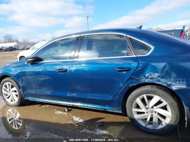 1VWBA7A3XJC011284 Volkswagen Passat 2.0t Se