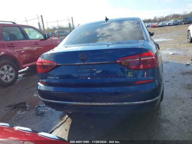 1VWBA7A3XJC011284 Volkswagen Passat 2.0t Se