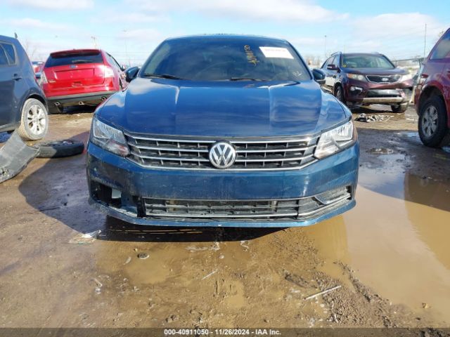 1VWBA7A3XJC011284 Volkswagen Passat 2.0t Se