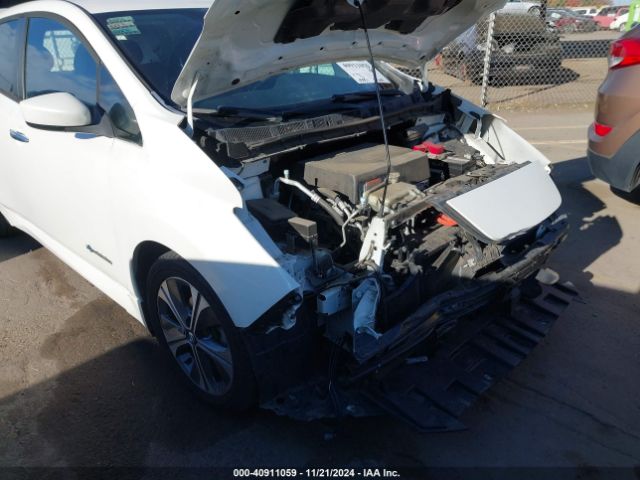 1N4AZ1CP8JC315739 Nissan LEAF SV