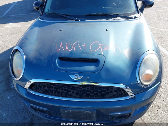 2011 MINI COOPER S WMWSV3C53BTY10899 Photo 9