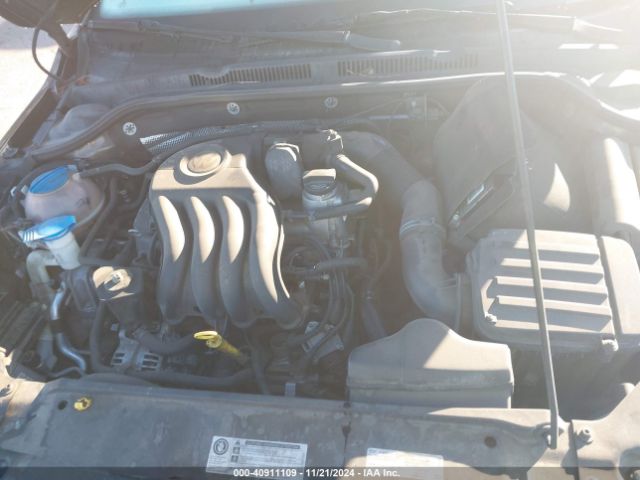 3VW2K7AJ6FM423073 Volkswagen Jetta 2.0l S