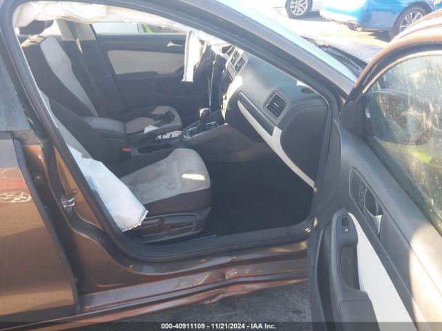 3VW2K7AJ6FM423073 Volkswagen Jetta 2.0l S