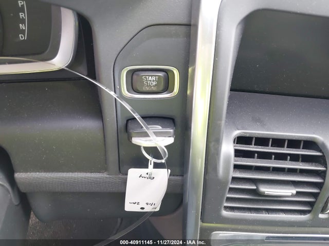 Volvo XC60 3.2 2014 YV4952DZ8E2548172 Image 11