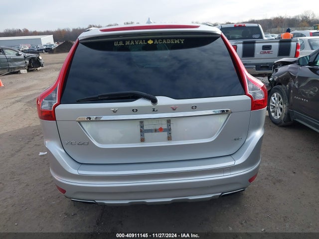 Volvo XC60 3.2 2014 YV4952DZ8E2548172 Image 17