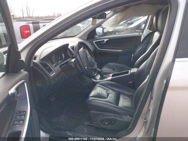 Volvo XC60 3.2 2014 YV4952DZ8E2548172 Image 5