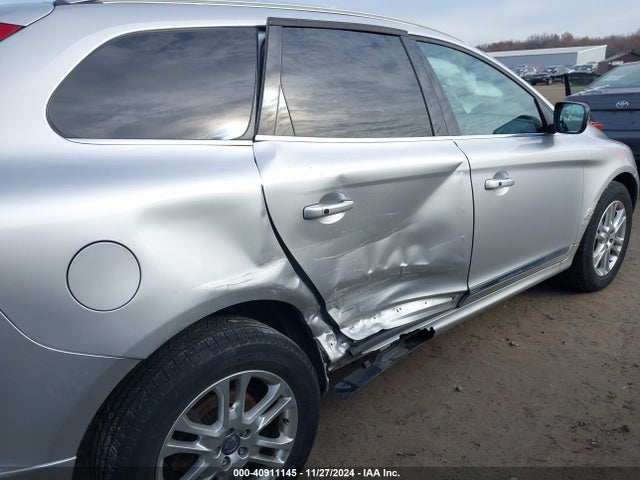 Volvo XC60 3.2 2014 YV4952DZ8E2548172 Image 6