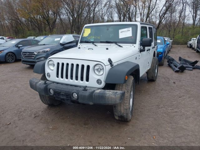 1C4BJWDG8HL732905 Jeep Wrangler Unlimited Sport