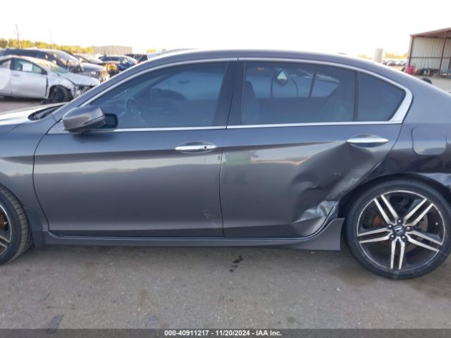 1HGCR3F91GA020032 Honda Accord Touring
