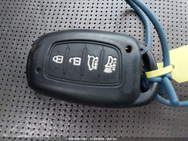 KM8SRDHF0FU108629 Hyundai Santa Fe Gls