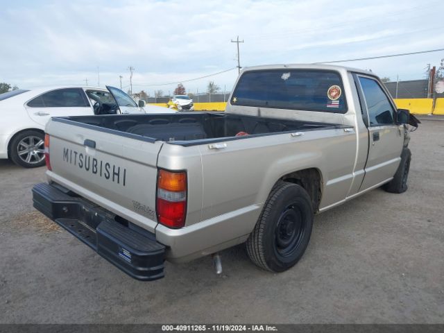 1992 MITSUBISHI MIGHTY MAX / S JA7FL24W7NP005879 Photo 3