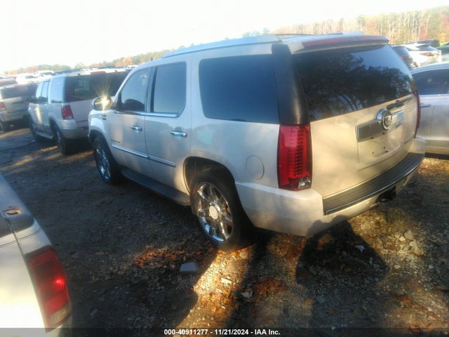 2008 CADILLAC ESCALADE 1GYEC63858R129127 Photo 2