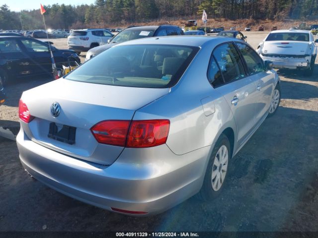 3VW1K7AJ8EM359421 Volkswagen Jetta 2.0l S