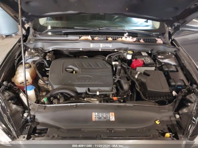3FA6P0HD0JR186983 Ford FUSION SE