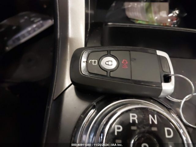 3FA6P0HD0JR186983 Ford FUSION SE