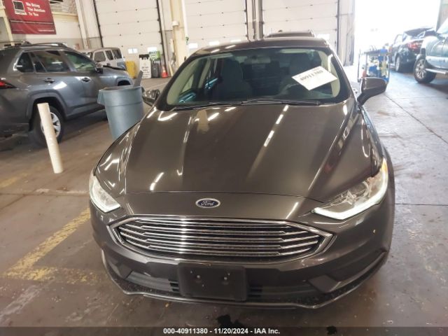 3FA6P0HD0JR186983 Ford FUSION SE