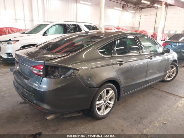 3FA6P0HD0JR186983 Ford FUSION SE