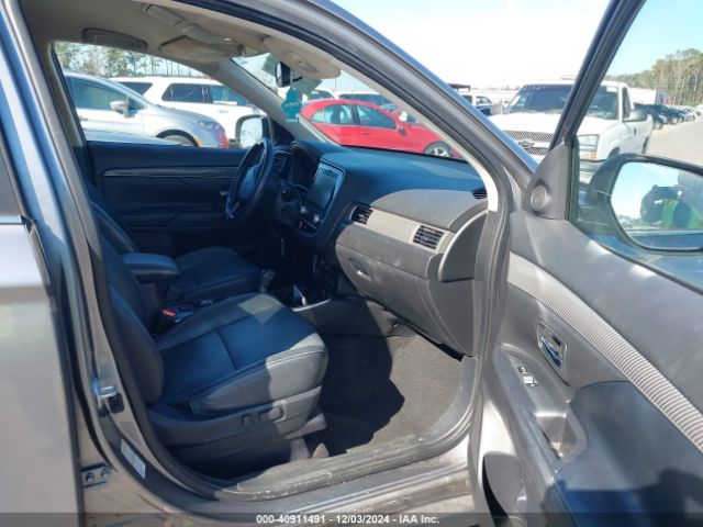 2020 MITSUBISHI OUTLANDER JA4AZ3A36LZ021305 Photo 4