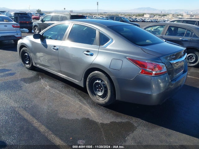 Nissan Altima 2.5 S 2015 1N4AL3AP4FN904685 Image 3