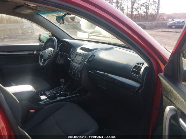 5XYKTCA63EG507352 KIA SORENTO LX