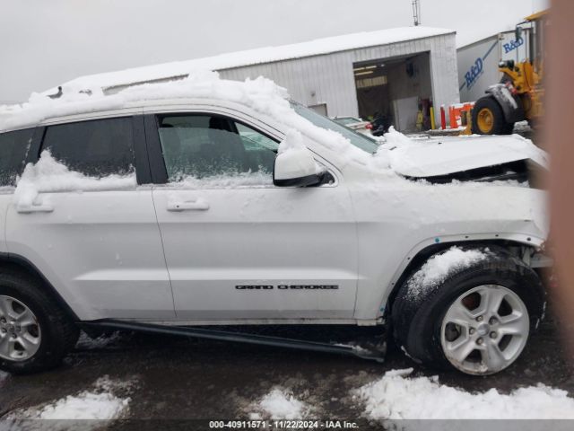1C4RJFAG0HC771779 Jeep Grand Cherokee Laredo 4x4