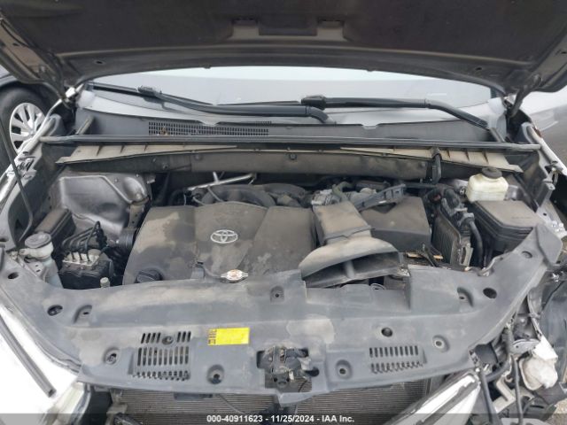 5TDBZRFH6JS908998 Toyota Highlander Le