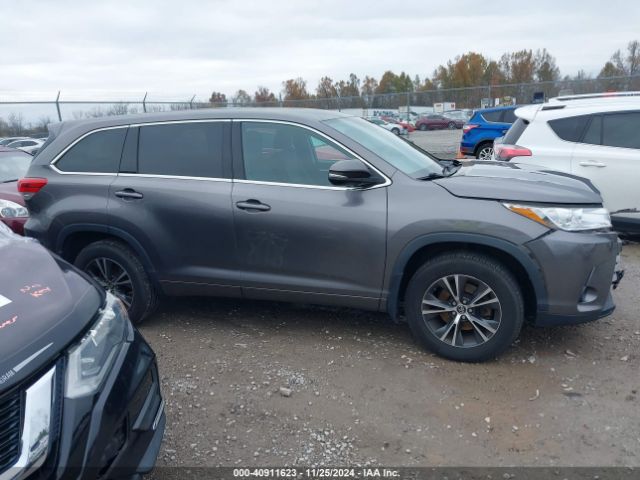 5TDBZRFH6JS908998 Toyota Highlander Le