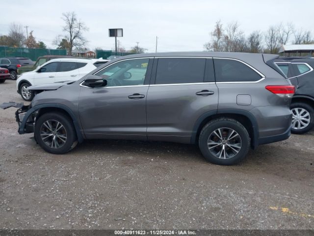 5TDBZRFH6JS908998 Toyota Highlander Le