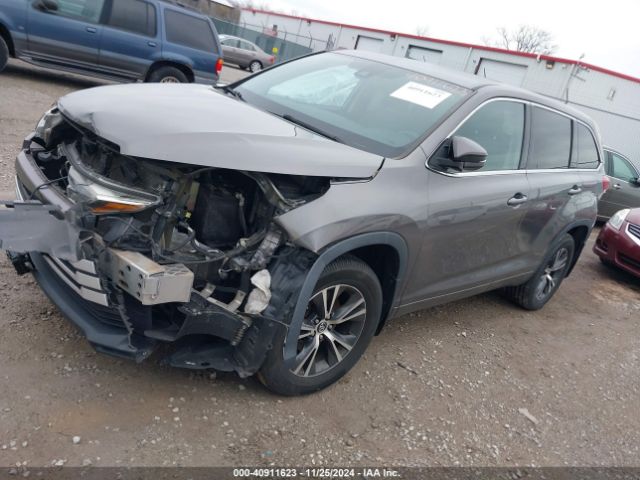 5TDBZRFH6JS908998 Toyota Highlander Le