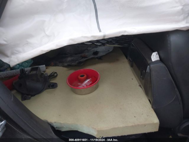 1FADP3K28GL311669 Ford FOCUS SE
