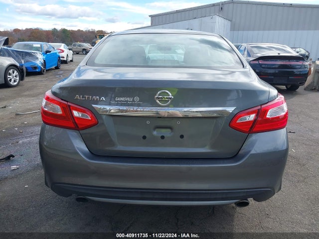 Nissan Altima 2.5 S 2017 1N4AL3AP7HC246729 Image 16