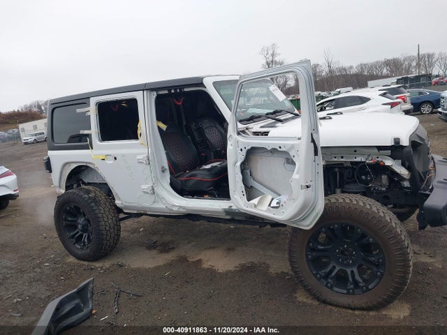 1C4HJXDN4LW120867 Jeep Wrangler Unlimited Sport Altitude 4x4