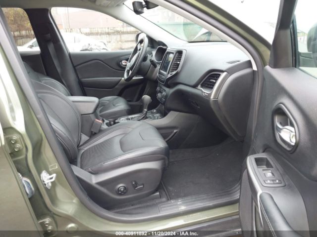 1C4PJMMX7MD142743 Jeep Cherokee Latitude Lux 4x4