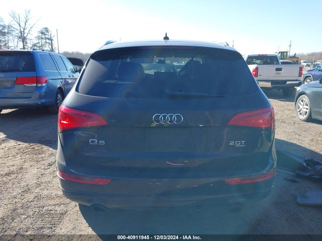 Audi Q5 2.0t Premium 2014 WA1CFAFP5EA003512 Image 16