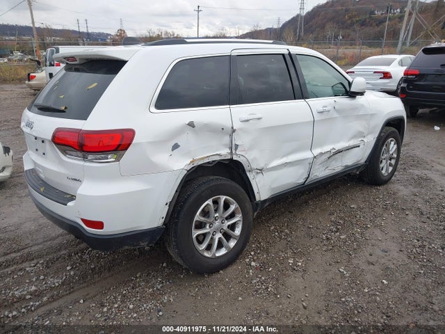 1C4RJFAG4MC536473 Jeep Grand Cherokee Laredo X 4x4