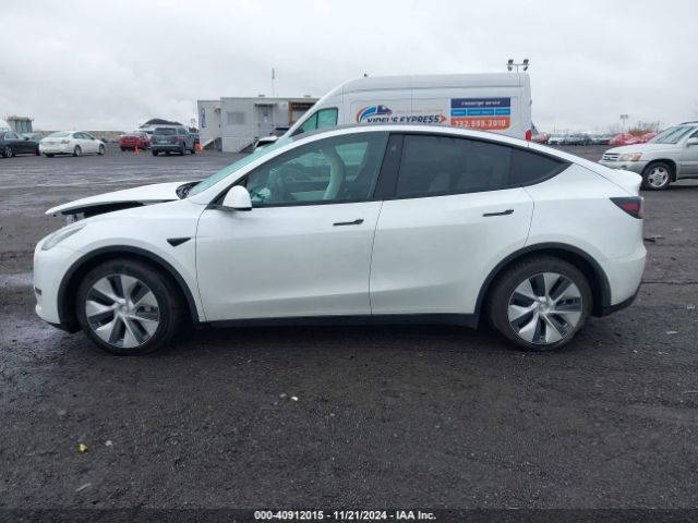 7SAYGDEE5NF389692 Tesla Model Y Long Range Dual Motor All-wheel Drive