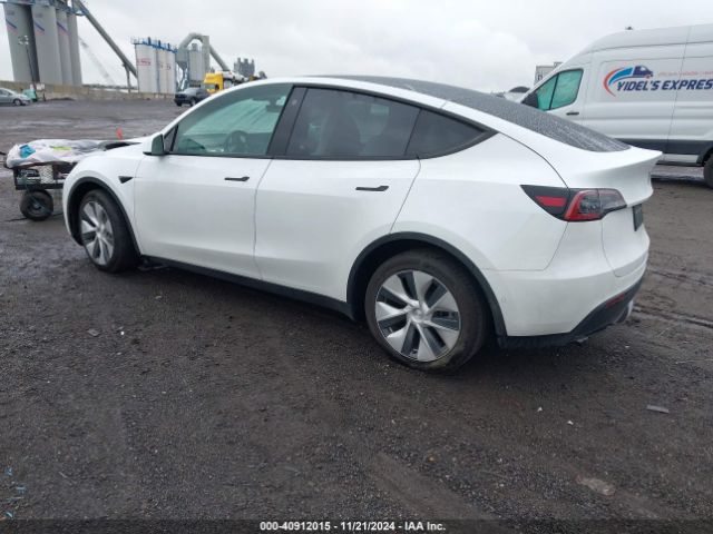 7SAYGDEE5NF389692 Tesla Model Y Long Range Dual Motor All-wheel Drive