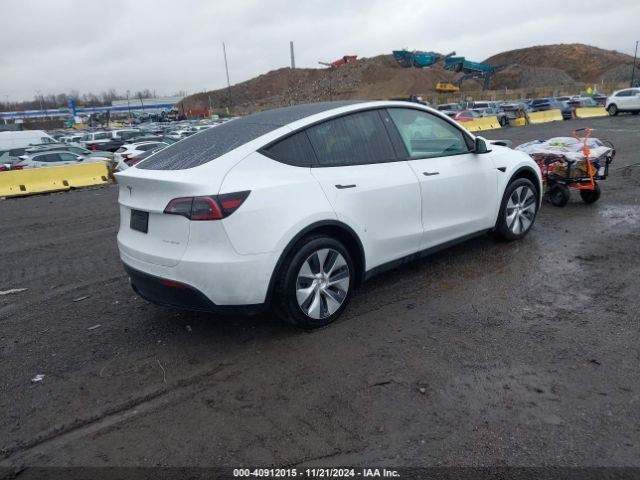 7SAYGDEE5NF389692 Tesla Model Y Long Range Dual Motor All-wheel Drive