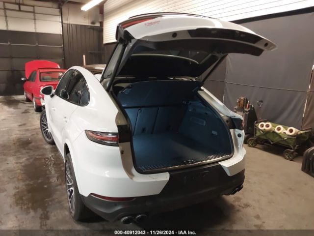 2021 PORSCHE CAYENNE COUPE WP1BA2AY7MDA42071 Photo 2